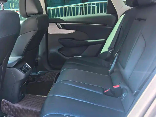 Buick LaCrosse — Фото автомобиля 8