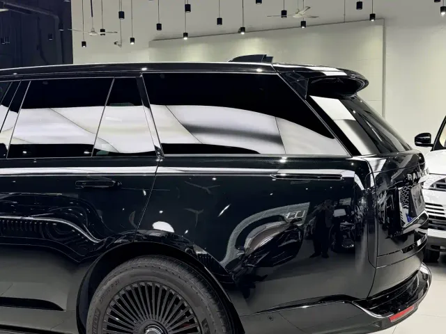 Land Rover Range Rover — Фото автомобиля 15