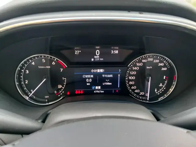 Cadillac CT5 — Фото автомобиля 7