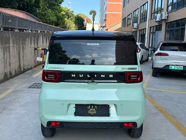 Wuling Hongguang Mini EV — Фото автомобиля 9