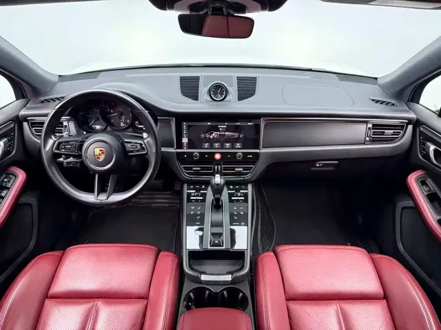 Porsche Macan — Фото автомобиля 6