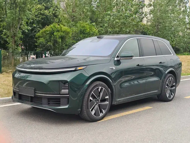 Фотография автомобиля — Li Auto L8