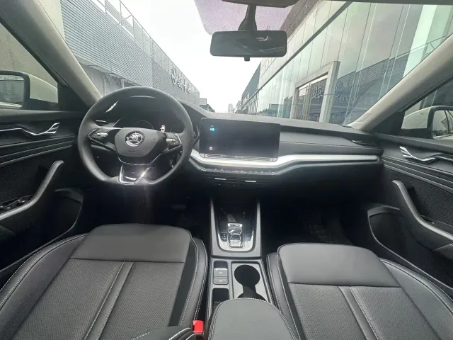 Skoda Octavia — Фото автомобиля 5