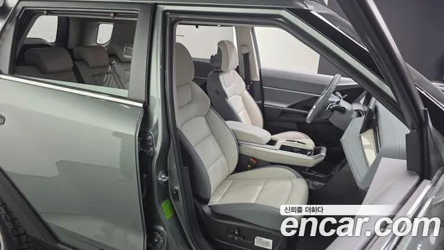 KG_Mobility_Ssangyong Torres Новый Torres Бензин 1.5 4WD — Фото автомобиля 12