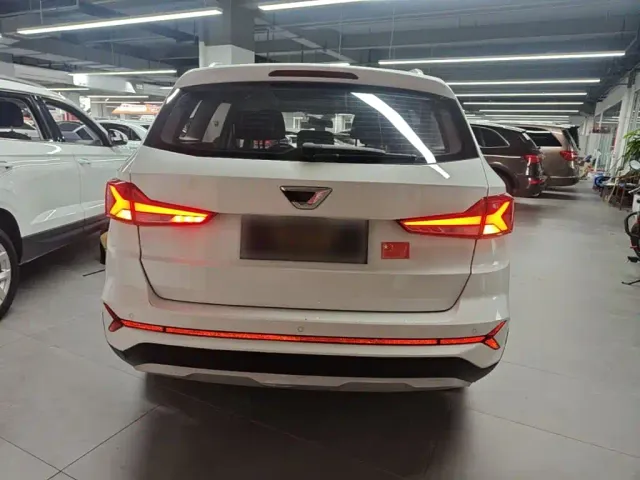 Jetta VS7 — Фото автомобиля 5
