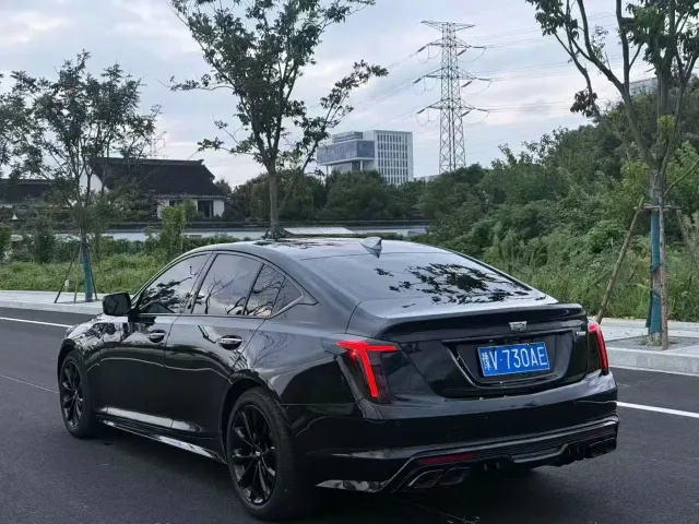 Cadillac CT5 — Фото автомобиля 7
