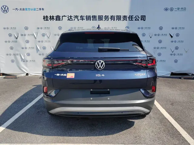 Volkswagen ID.4 Crozz — Фото автомобиля 4