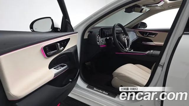 Mercedes-Benz E-Class W214 — Фото автомобиля 9