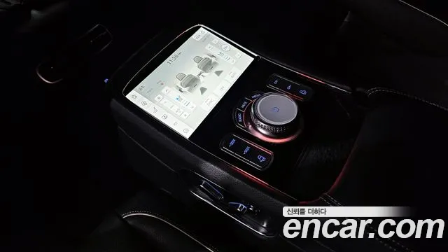 Genesis G90 Бензин 3.5 турбо AWD — Фото автомобиля 18