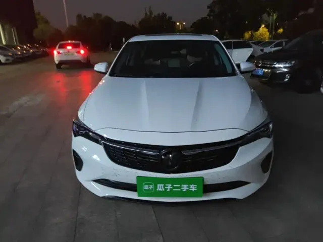 Buick Verano — Фото автомобиля 2