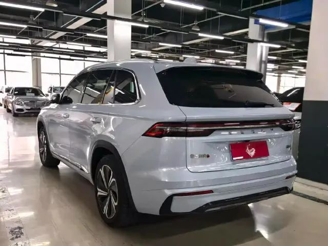 Geely Xingyue L — Фото автомобиля 16
