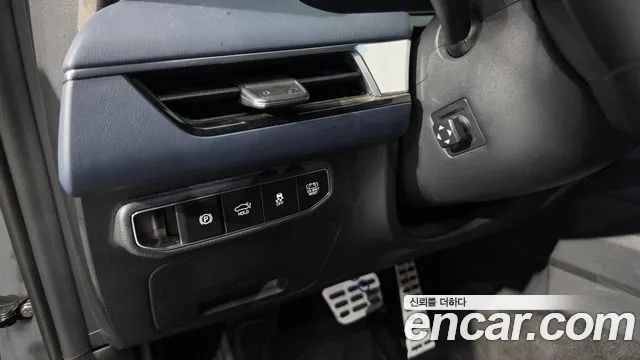 Kia K8 (New) Hybrid — Фото автомобиля 30