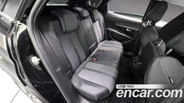 Peugeot 3008 — Фото автомобиля 24