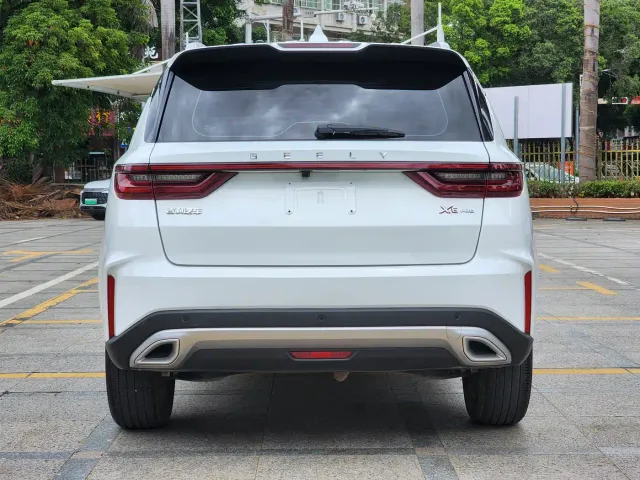 Geely Vision X6 — Фото автомобиля 5
