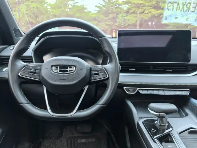 Geely Xingrui — Фото автомобиля 17