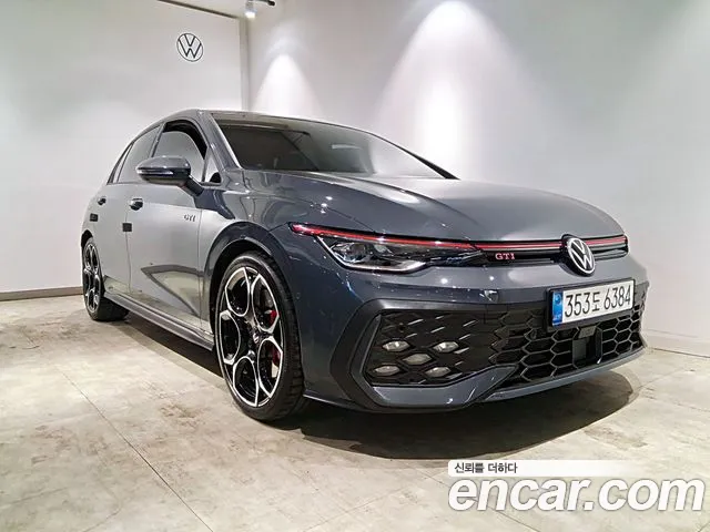 Фотография автомобиля — Volkswagen Golf Generation 8