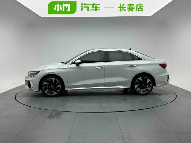Audi A3 — Фото автомобиля 3