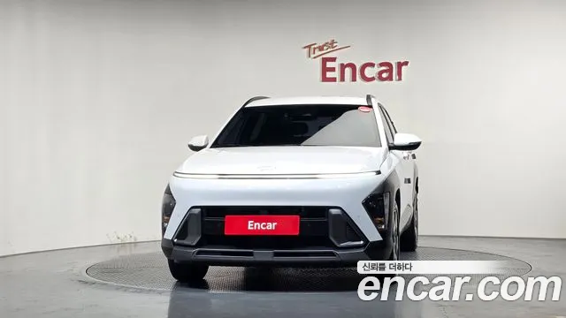 Hyundai Kona SX2 — Фото автомобиля 3
