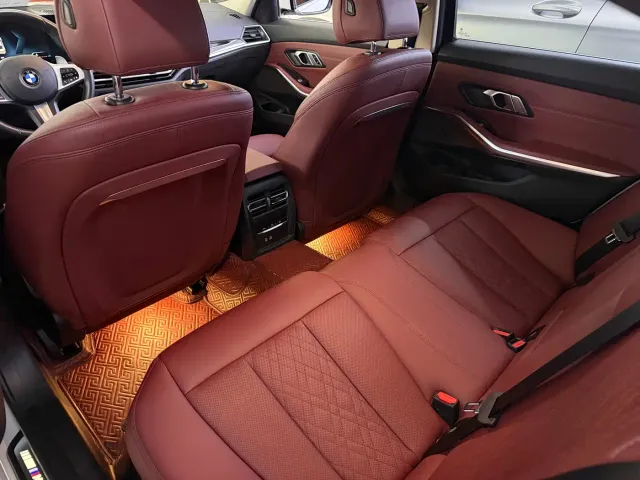 BMW 3 Series — Фото автомобиля 8