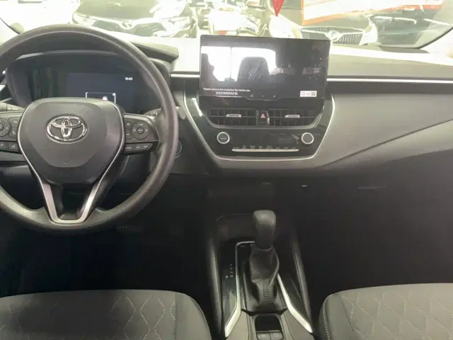 Toyota Corolla — Фото автомобиля 2