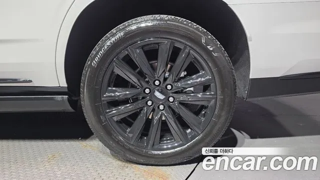 Cadillac Escalade Escalade 5 поколение — Фото автомобиля 20