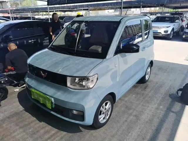 Фотография автомобиля — Wuling Hongguang Mini EV