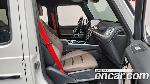 Mercedes-Benz G-Class — Фото автомобиля 26