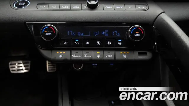 Hyundai Avante CN7 — Фото автомобиля 24
