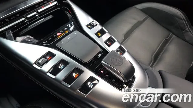 Mercedes-Benz AMG GT 4 двери 43 4MATIC+ — Фото автомобиля 9