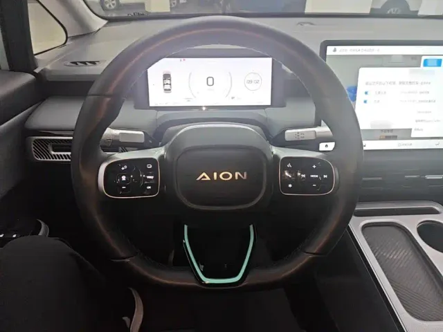 GAC Aion Y — Фото автомобиля 10