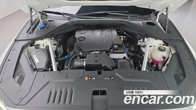 Genesis GV70 — Фото автомобиля 6