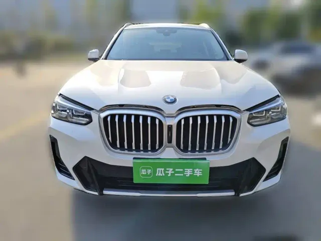 BMW X3 — Фото автомобиля 2