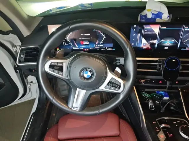 BMW 3 Series — Фото автомобиля 13