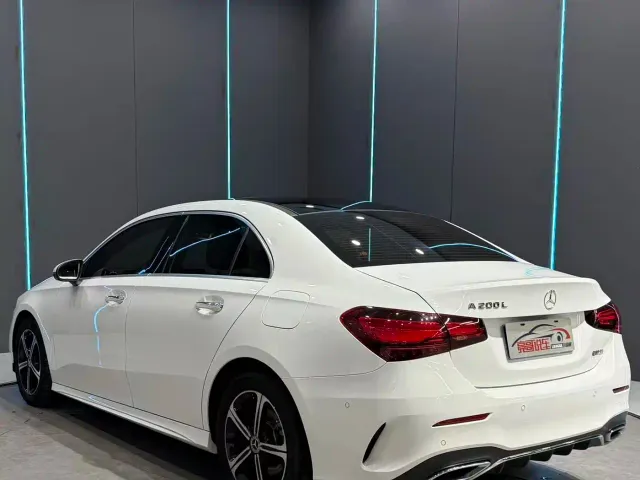 Mercedes-Benz A-Class — Фото автомобиля 8