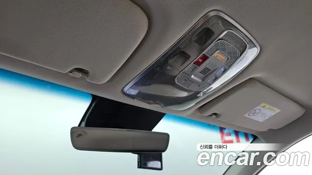 Genesis GV70 — Фото автомобиля 14