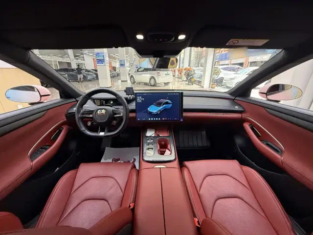 Xiaomi Auto Xiaomi SU7 2024 RWD Long Range Intelligent Driving Edition — Фото автомобиля 9