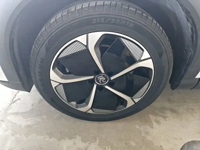 BYD Yuan PLUS — Фото автомобиля 22