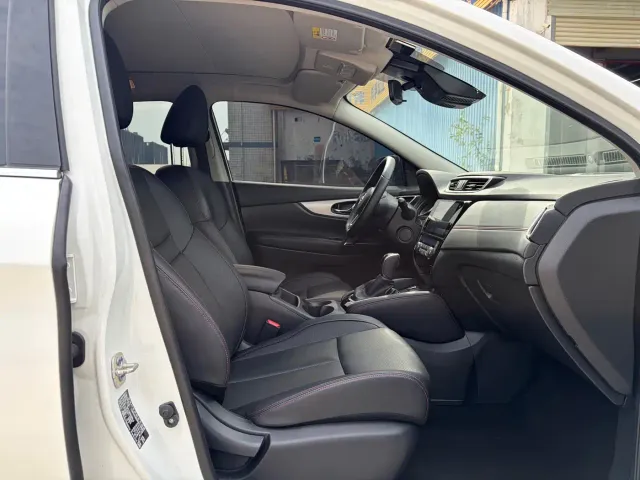 Nissan Qashqai — Фото автомобиля 11