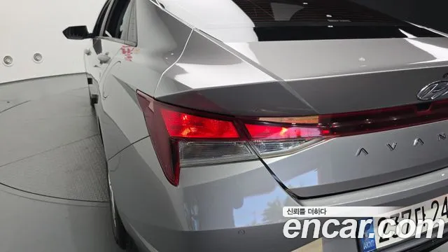 Hyundai AVANTE Avante (CN7) — Фото автомобиля 8