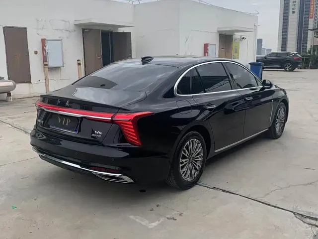 Hongqi H5 — Фото автомобиля 17