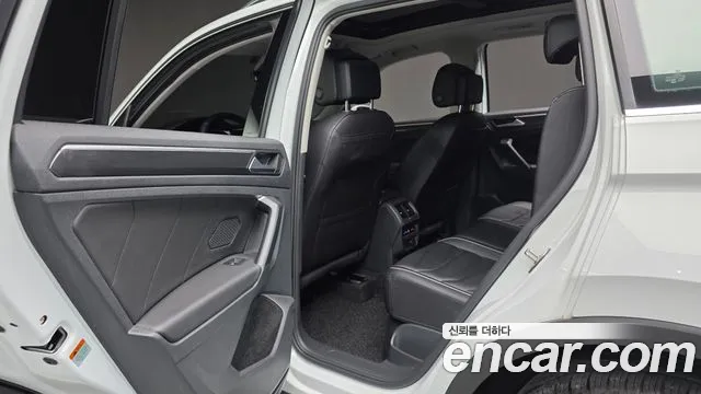 Volkswagen Tiguan Tiguan 2 поколение 2.0 TDI 4Motion Prestige — Фото автомобиля 28