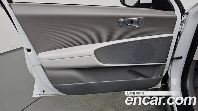 Hyundai Ioniq6 — Фото автомобиля 23