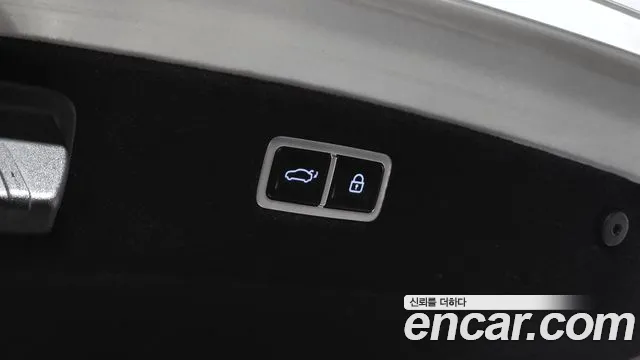 Genesis G90 RS4 — Фото автомобиля 20