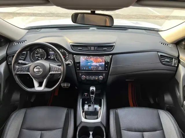 Nissan X-Trail — Фото автомобиля 8