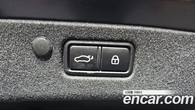 Hyundai Grandeur New — Фото автомобиля 26