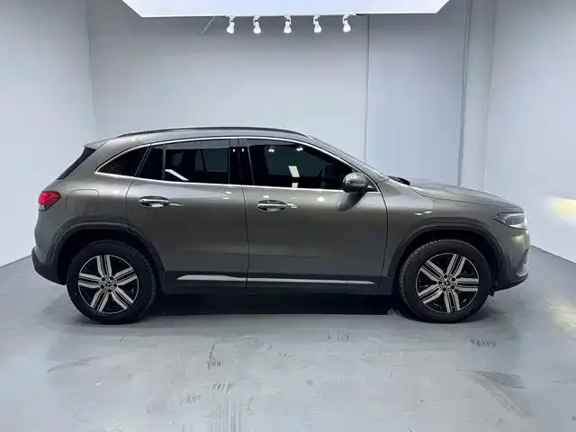Mercedes-Benz EQA — Фото автомобиля 8