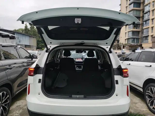 Haval H6 — Фото автомобиля 18