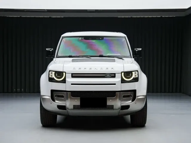 Land Rover Defender — Фото автомобиля 2