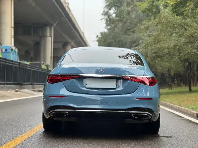 Mercedes-Benz S-Class — Фото автомобиля 16
