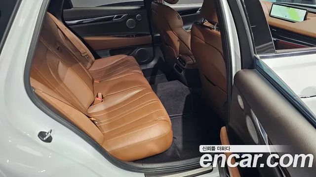 Genesis G80 RG3 — Фото автомобиля 17